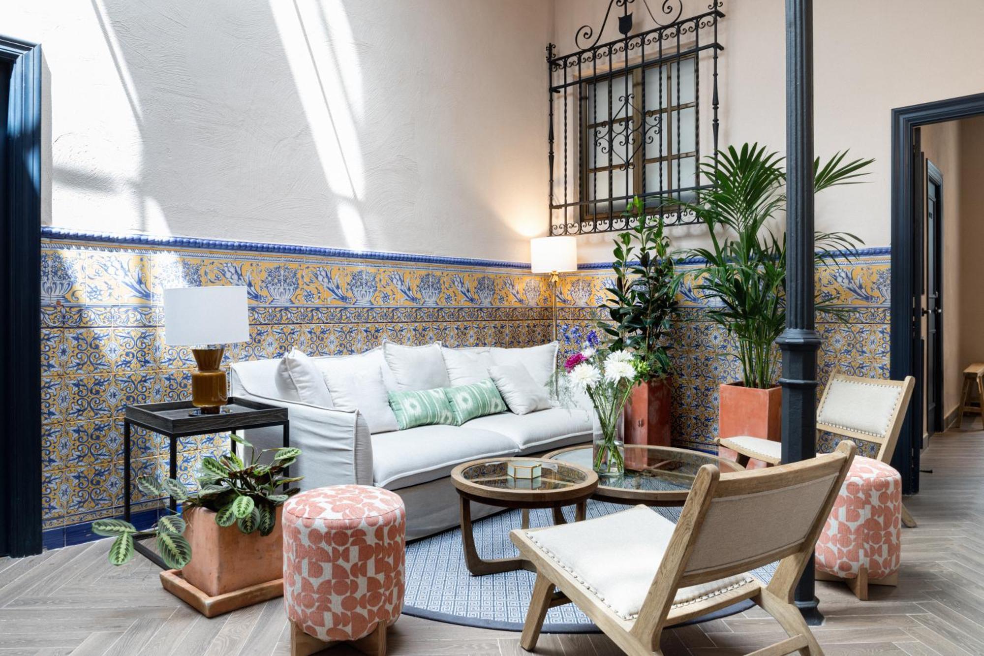 The Honest Hotel & Apartments セビリア エクステリア 写真