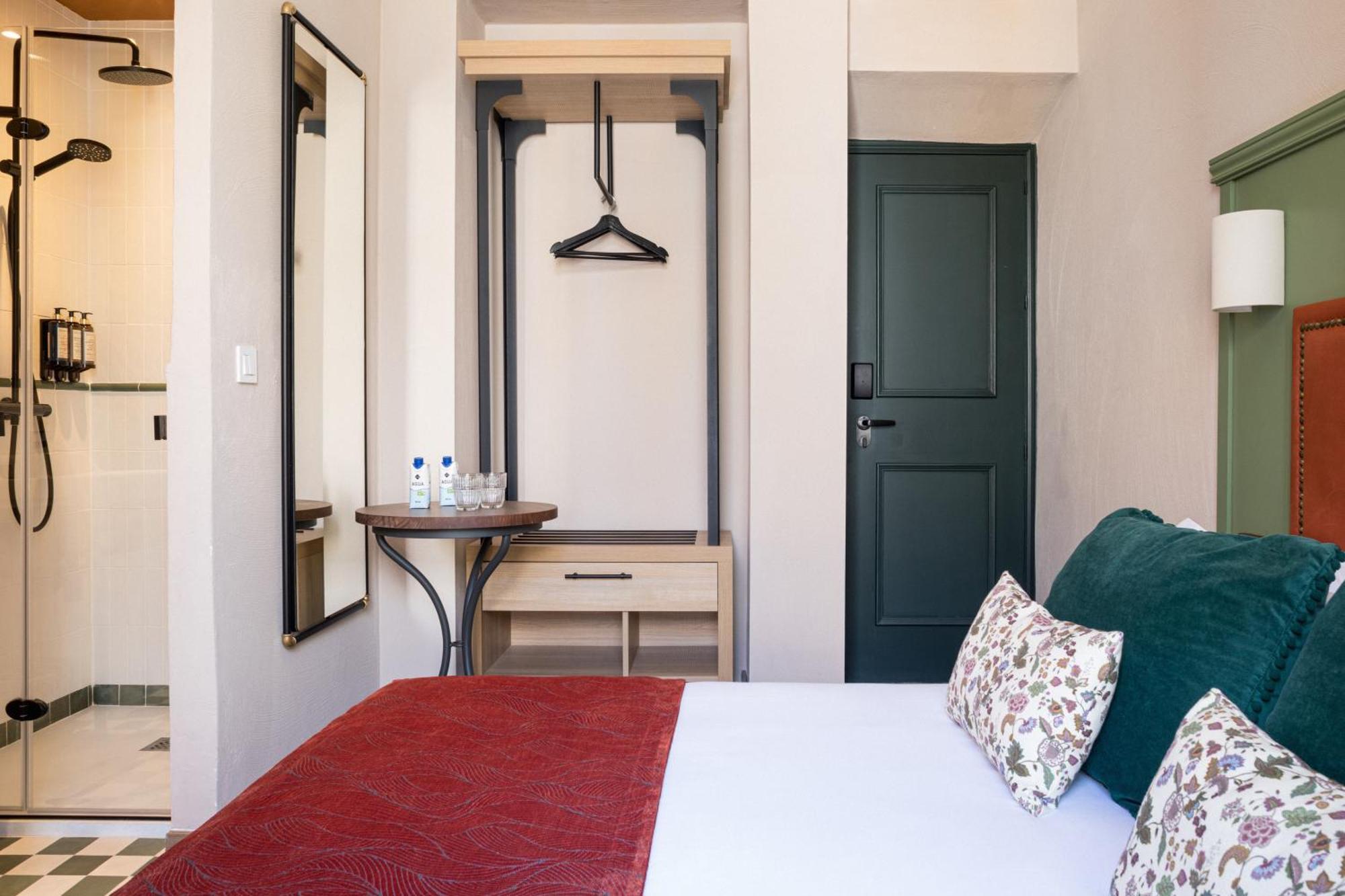 The Honest Hotel & Apartments セビリア エクステリア 写真